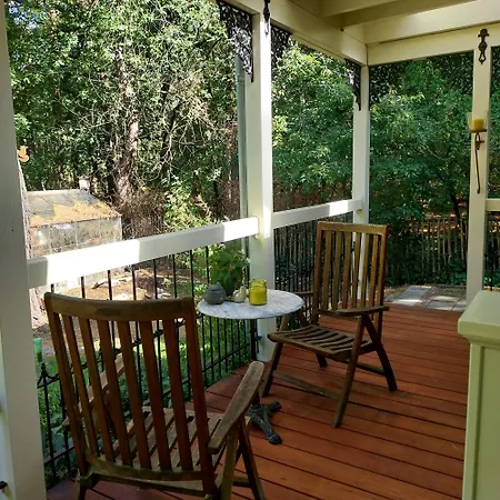 Bosgeluk 4* Χέλμοντ